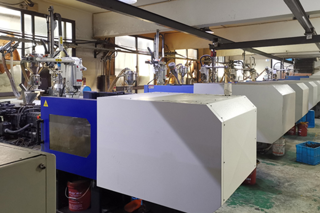 胜游（中国）生产设备